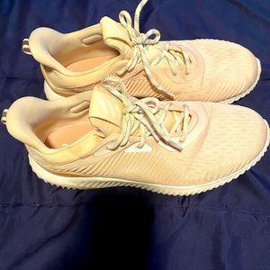 Adidas Bounce Sneakers